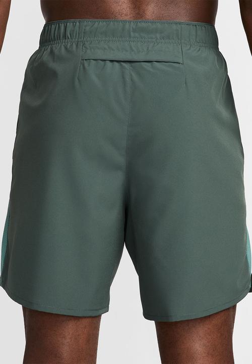 Nike - M nk df challenger 7ul short - vintage green/bicoastal/reflective silv