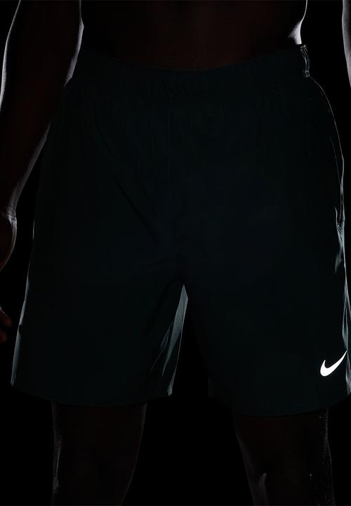 Nike - M nk df challenger 7ul short - vintage green/bicoastal/reflective silv