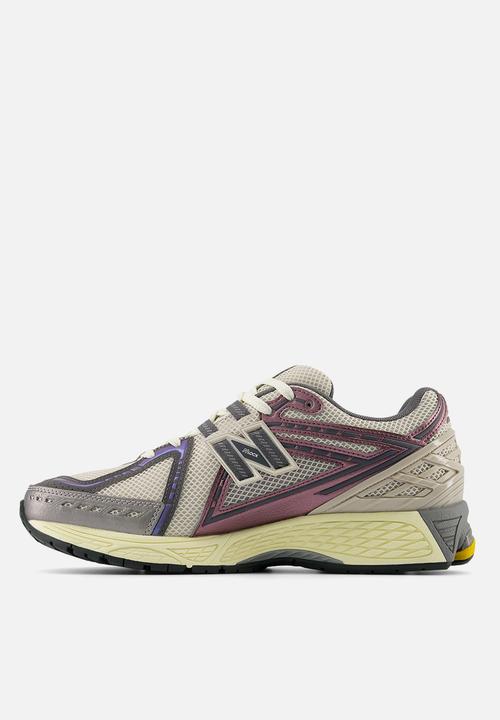 New Balance  - New Balance 1906R 