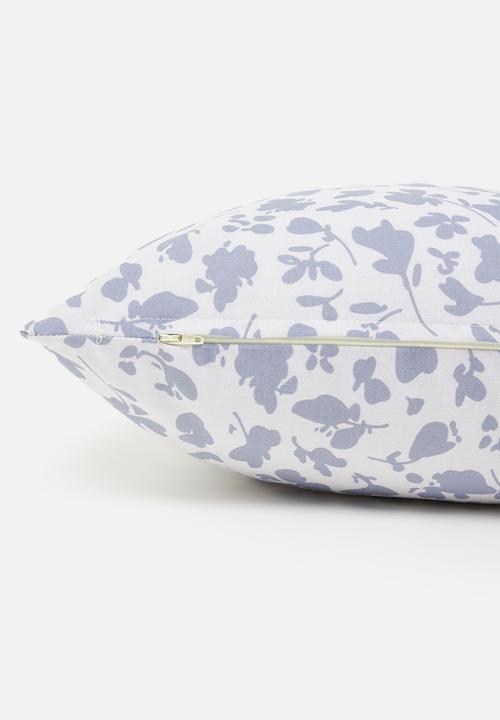 Sixth Floor - Liefie cushion cover - Blue