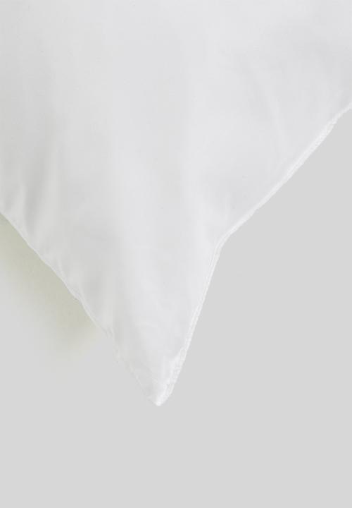Sixth Floor - Continental Pillow Inner