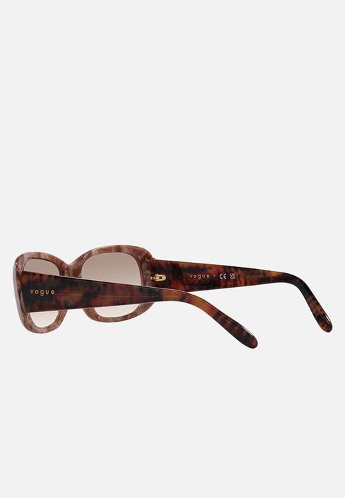 Vogue Eyewear - Vogue Eyewear - 0VO2606S - Brown Horn