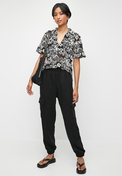 Me&B - Elasticated Cargo Pants - Black