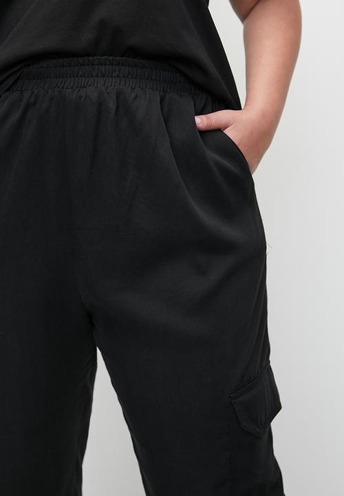 Me&B - Plus Elasticated Cargo Pants - Black