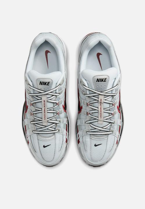 Nike - P-6000