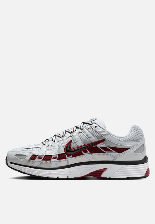Nike - P-6000