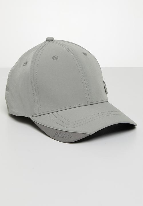 POLO - 6 Panel Metal Pony Fitted Peak - Light Grey