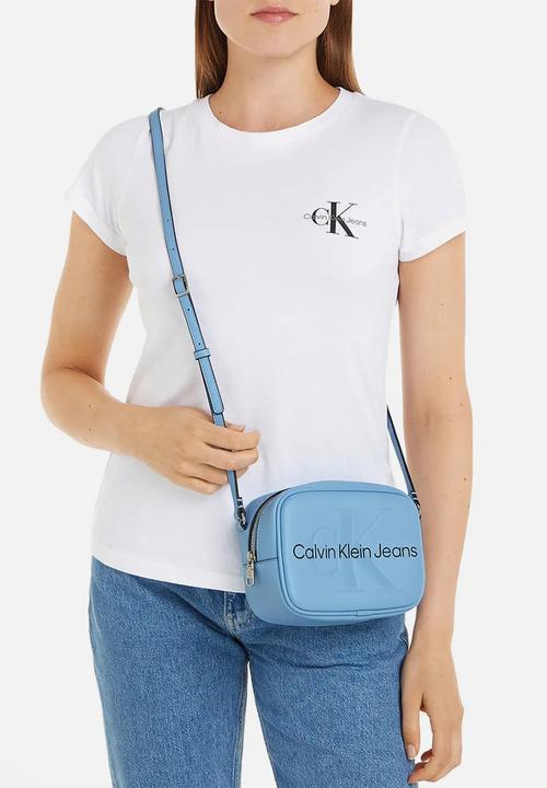 Calvin Klein - Sculpted camera bag18 mono- dusk blue
