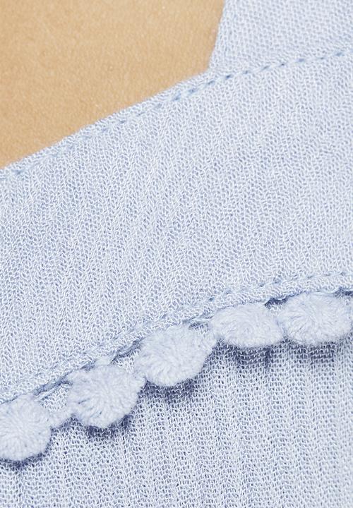 MINKPINK - Sweet Pea Tie Front Crop Top