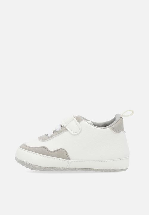 Pop Candy - Hi top velcro lace up sneakers - beige & white