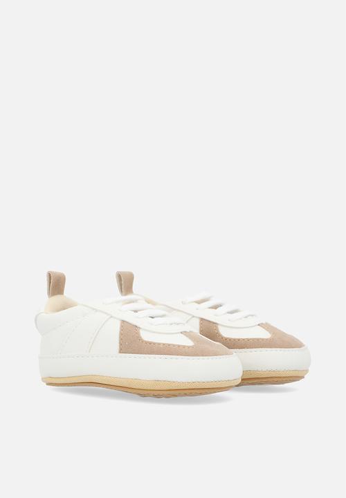 Pop Candy - Lace up lo top sneakers - brown & white