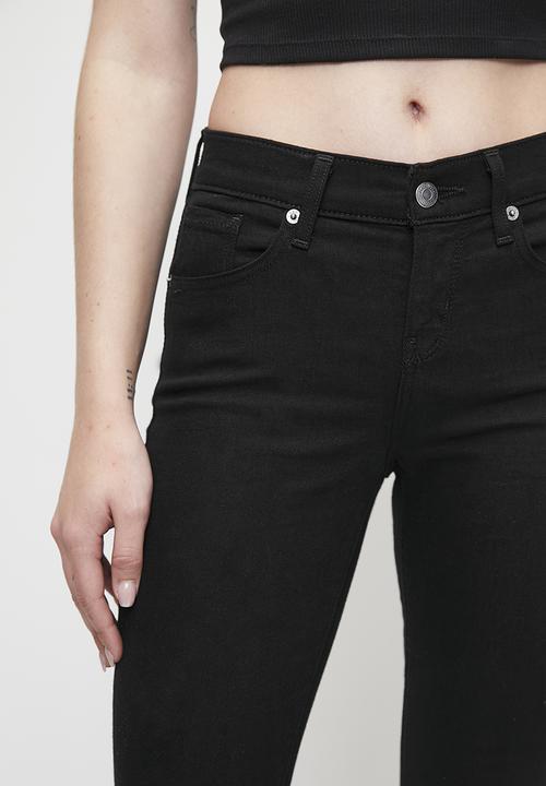 Levi’s® - Curvy Skinny - Soft Black Za