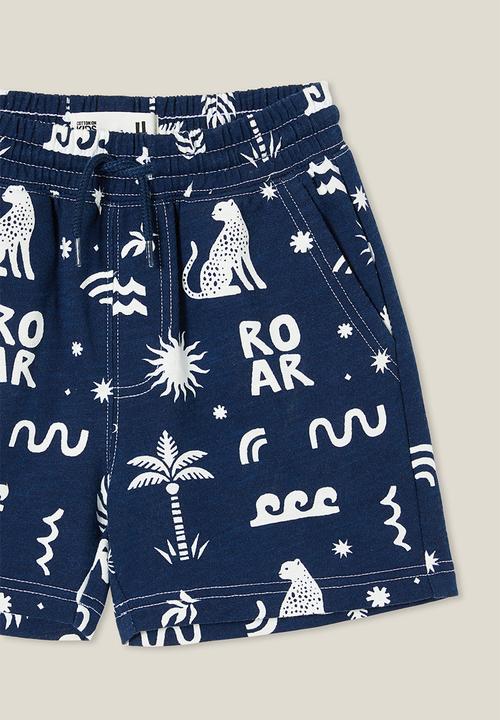 Cotton On - Henry slouch short - in the navy/vanilla roar yardage