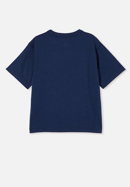Cotton On - Jonny short sleeve graphic print tee - in the navy/find the balance skateboard