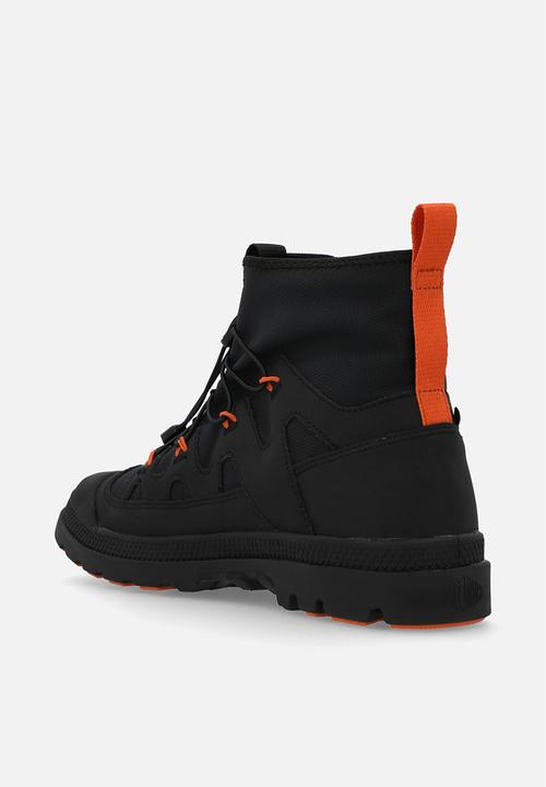 Palladium - Pampa lite+ xplor wp - black & orange