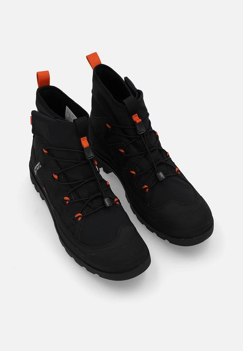Palladium - Pampa lite+ xplor wp - black & orange