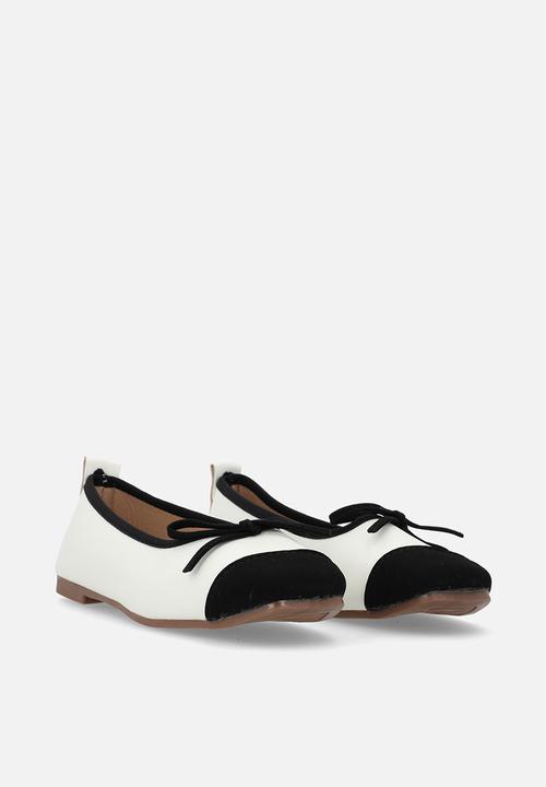 Pop Candy - Contrast ballet pumps - black & white