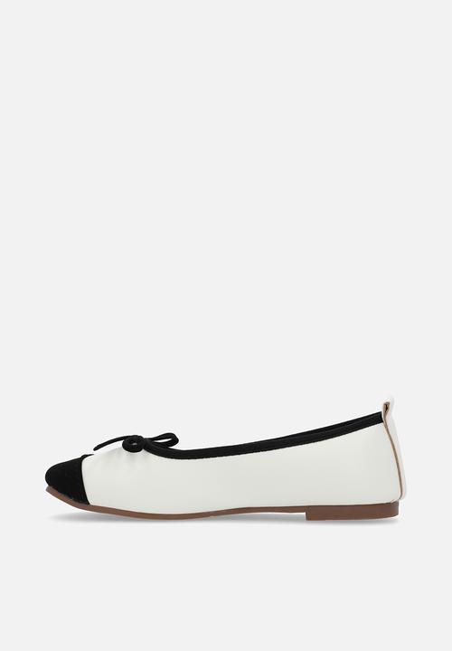 Pop Candy - Contrast ballet pumps - black & white