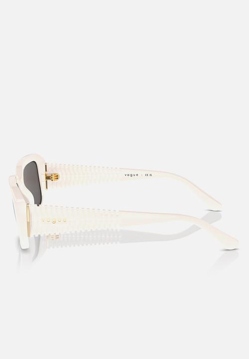 Vogue Eyewear - Vogue Eyewear - 0VO5565S - Full Ivory