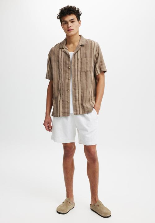 Cotton On - Riviera Short Sleeve Shirt - Latte Stripe