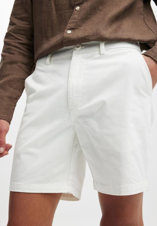 Cotton On - Straight chino short - white