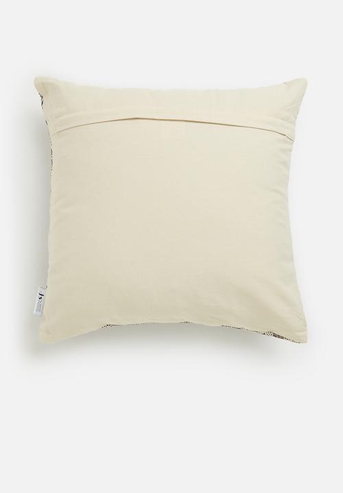 Sixth Floor - Flo woven cushion cover - Natural