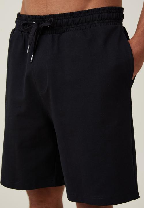 Cotton On - Oversized fleece short - black