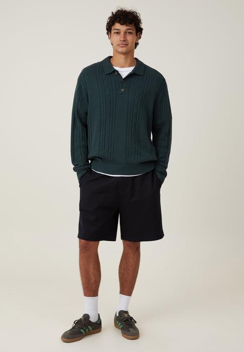 Cotton On - Oversized fleece short - black