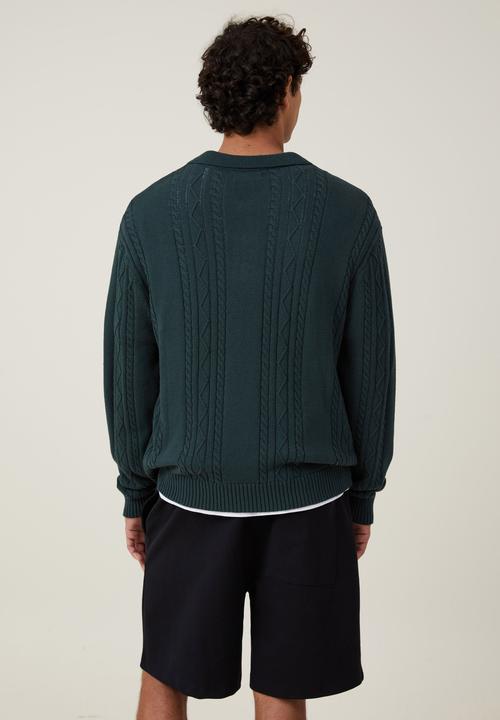 Cotton On - Oversized fleece short - black