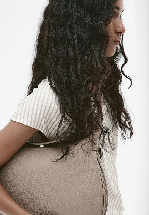 H&M - V-neck top - cream & beige striped