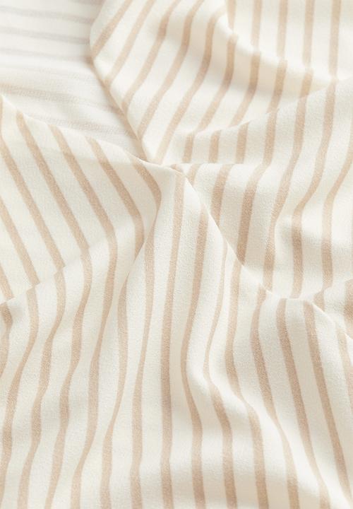 H&M - V-neck top - cream & beige striped