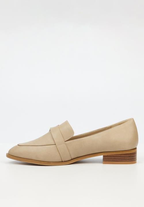Butterfly Feet - Kerene 5 loafer - bone