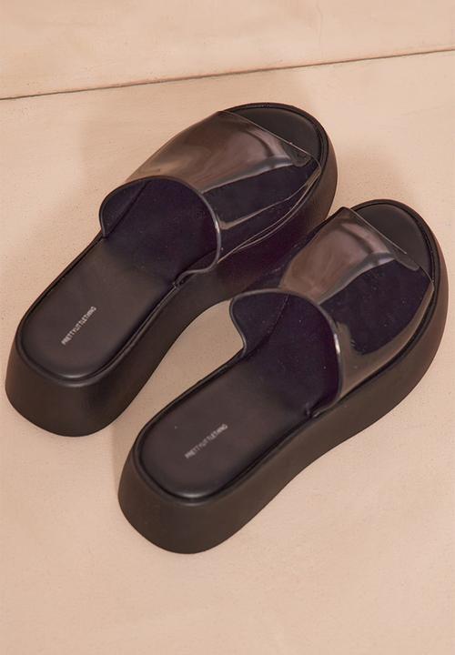 PrettyLittleThing - Round Toe Chunky Platform Slider Sandals