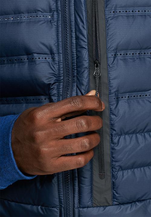Nike - Nike Tech Fleece Aeroloft Jacket
