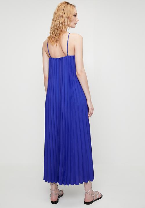 Superbalist - Strappy pleated trapeze maxi dress - Pale Blue