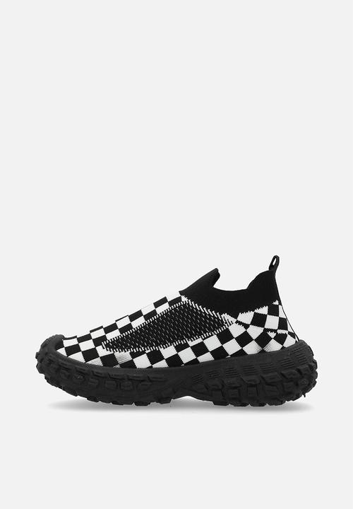 Pop Candy - Checker board slip on sneakers - black