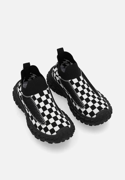 Pop Candy - Checker board slip on sneakers - black
