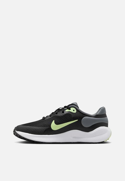 Nike - Nike Revolution 7 Grade School