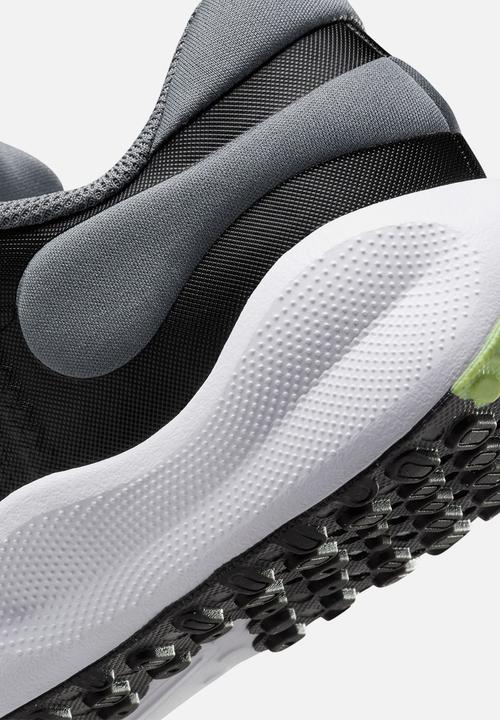 Nike - Nike Revolution 7 Grade School