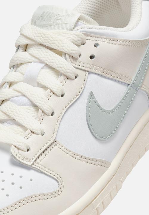 Nike - Nike Dunk Low Gs - White/Light Silver-Phantom