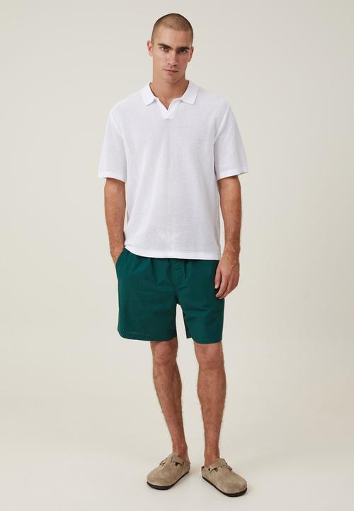 Cotton On - Easy short - ivy green texture