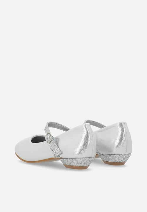 Pierre Cardin - Evie Girls Glitter Low Heel-Silver