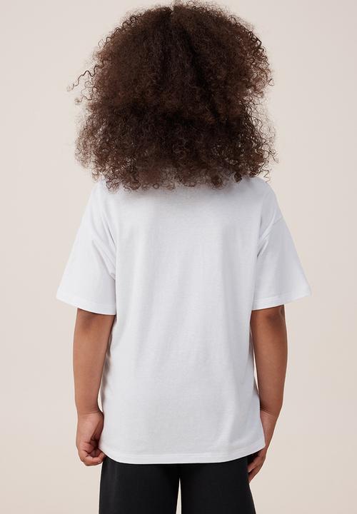 Cotton On - Barbie drop shoulder short sleeve tee - white
