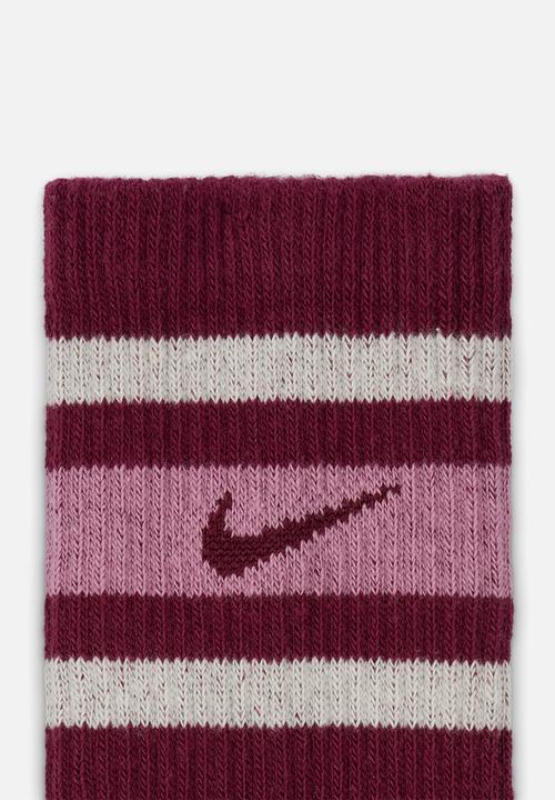 Nike - Nike everyday plus cushioned crew socks (3 pairs) - multi-color
