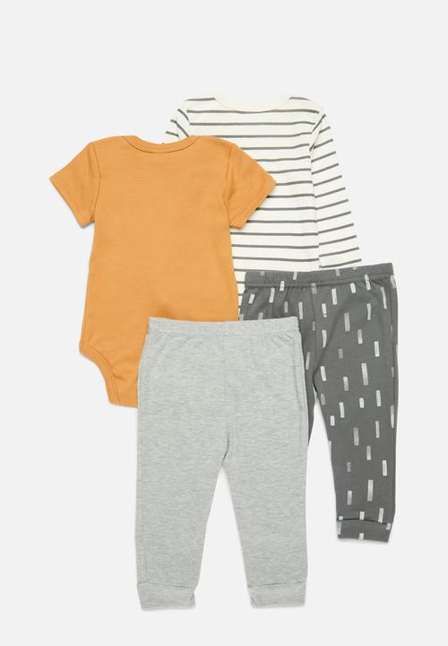 Pop Candy - 4 Piece bodyvest& legging set-rust & black & white