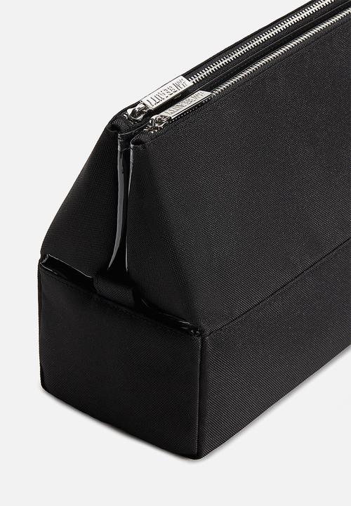 H&M - Canvas wash bag - black