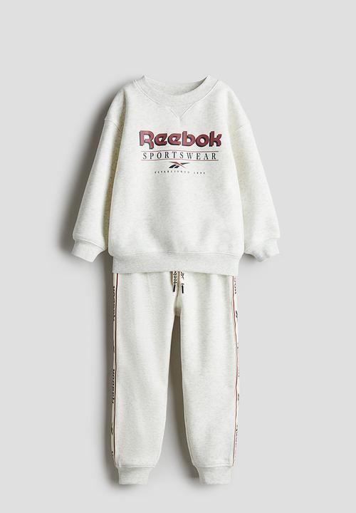 H&M - Reebok X H&M : 2-piece text-motif sweatshirt set - light grey marl