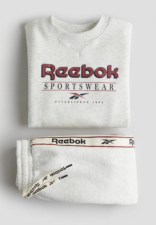 H&M - Reebok X H&M : 2-piece text-motif sweatshirt set - light grey marl