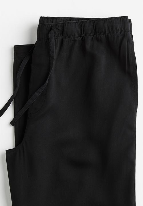 H&M - Regular fit lyocell joggers - black
