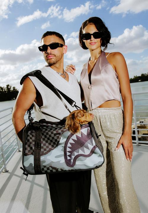 Sprayground - Split up camo tear: pet carrier - black & grey